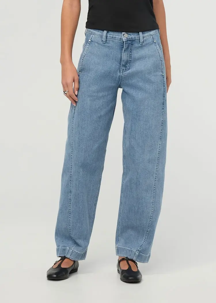 Du/er FEMMES PERFORMANCE DENIM + HIGH RISE BARREL