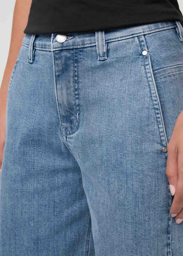 Du/er WOMEN'S PERFORMANCE DENIM + HIGH RISE BARREL