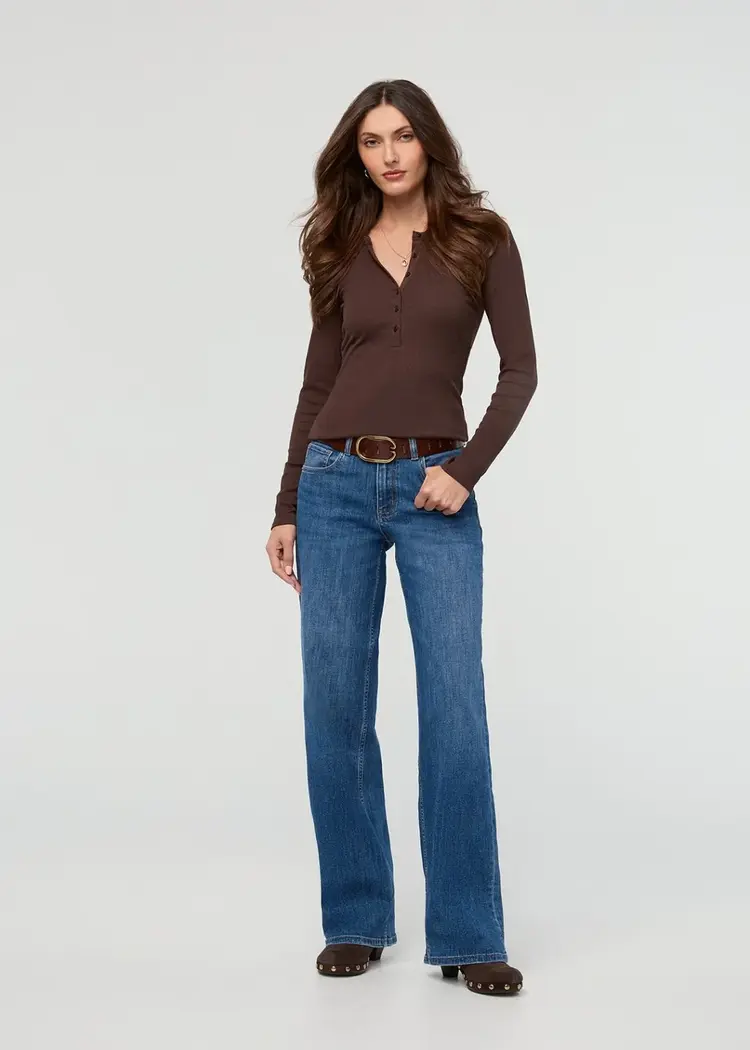 Du/er WOMEN'S PERFORMANCE DENIM + LOOSE STRAIGHT
