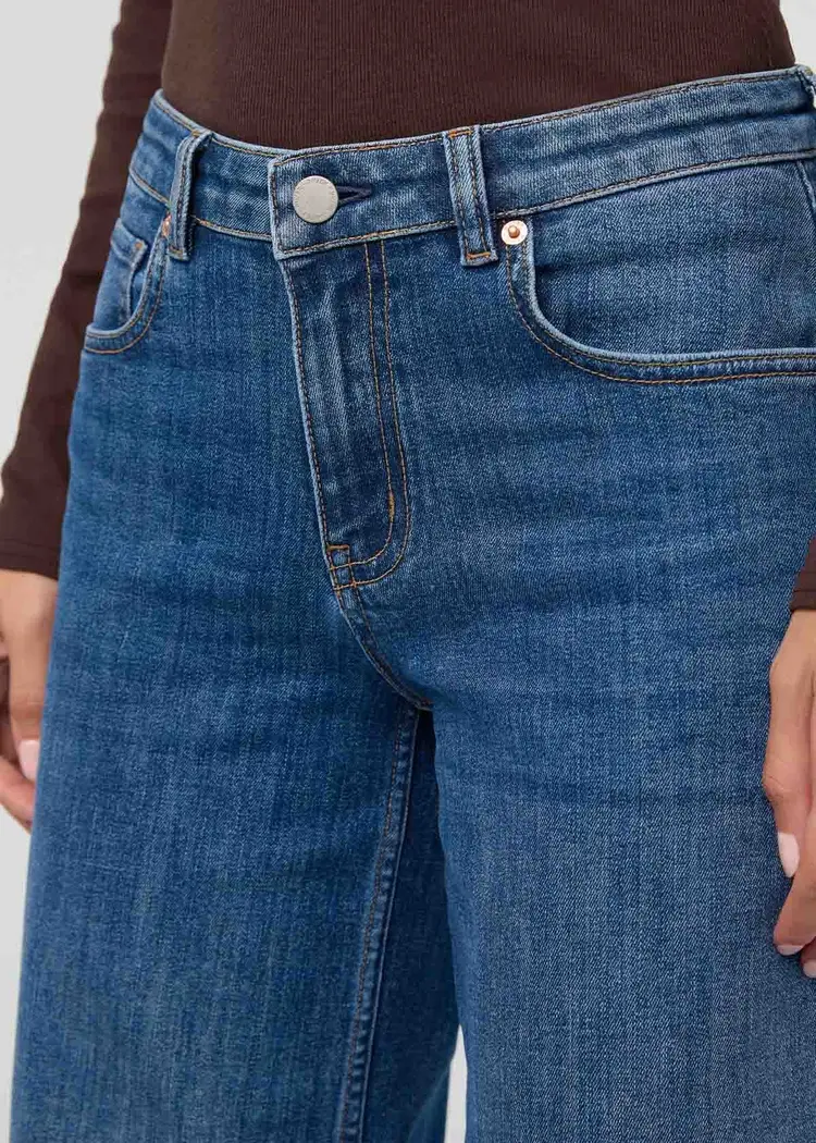 Du/er FEMMES PERFORMANCE DENIM + LOOSE STRAIGHT