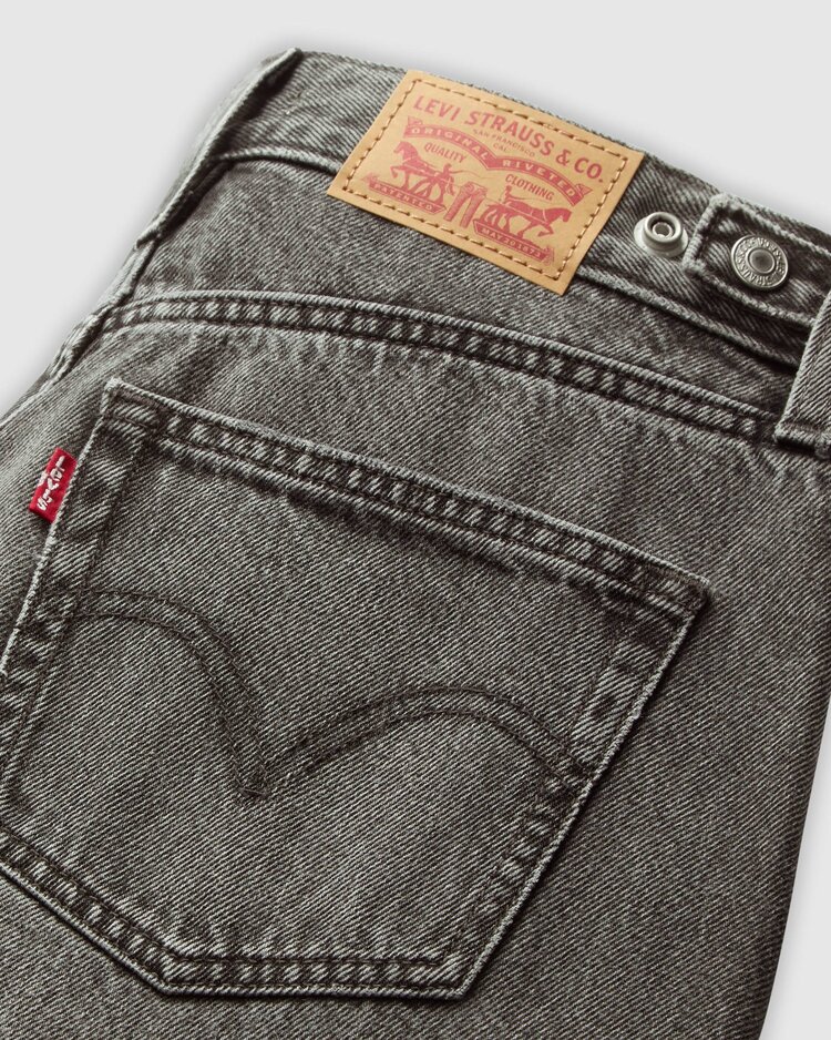 Levis FEMMES CINCH BARREL 31 JEANS