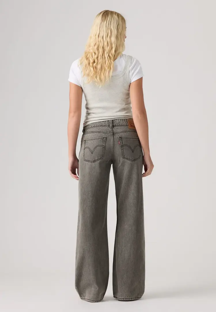 Levis FEMMES SUPERLOW LOOSE 32 JEANS