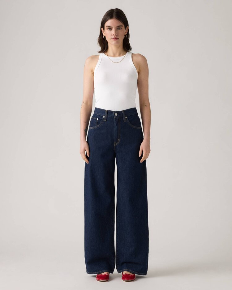 Levis WOMEN'S CINCH BAGGY 31 JEANS
