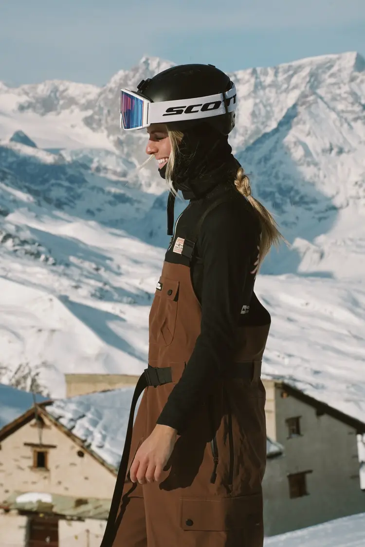 Notice the reckless WOMEN'S MUDSTONE 3-LAYER OUTER SHELL BIB