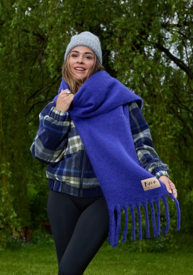 NANA THE BRAND WOMEN'S GENEVE SCARF