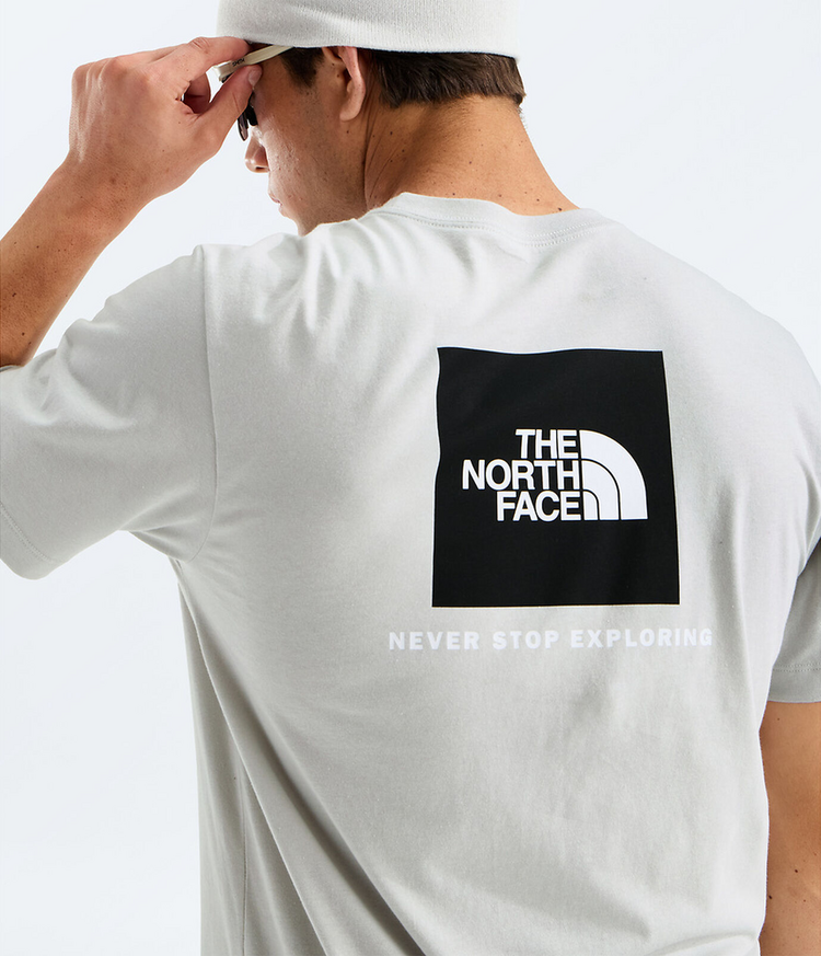 THE NORTH FACE MEN'S EVOLUTION BOX NSE SHORT-SLEEVE TEE