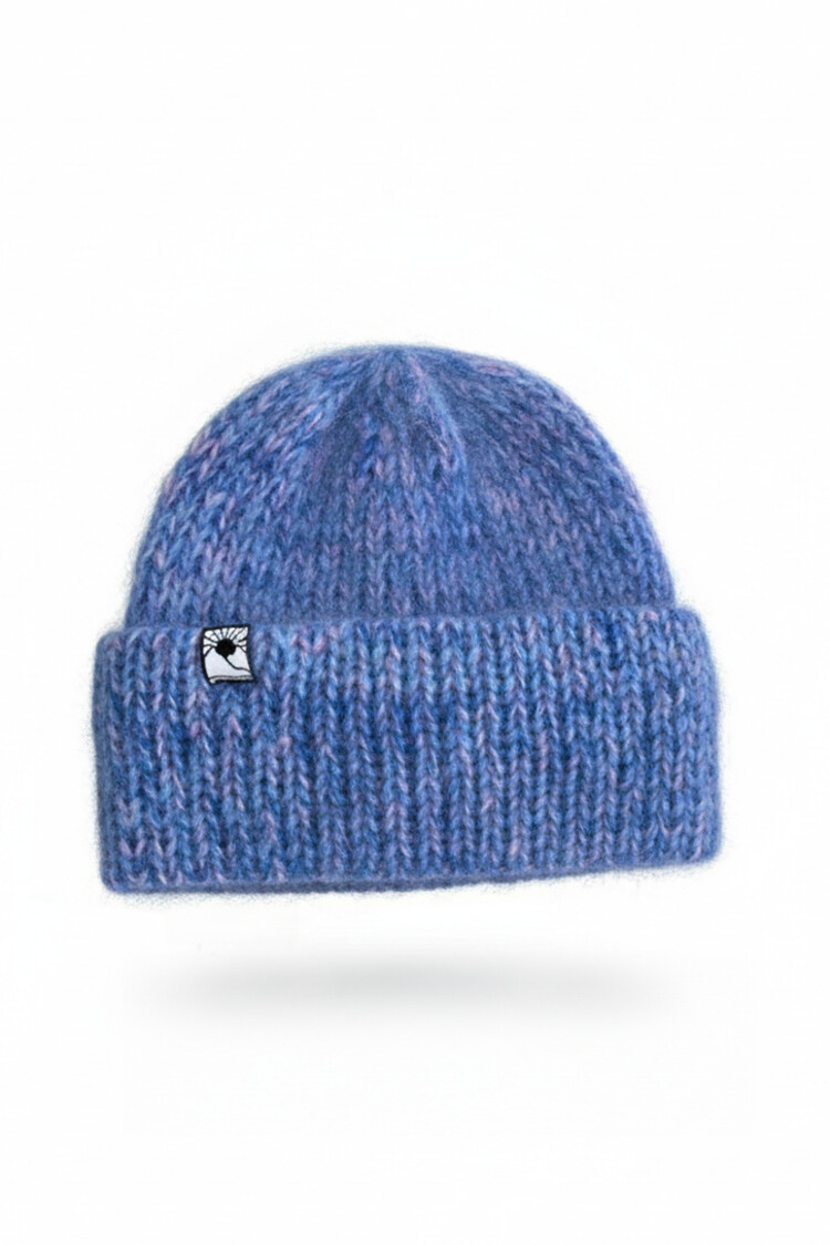 Notice the reckless WOMEN'S SKY BLOOM MOHAIR BEANIE