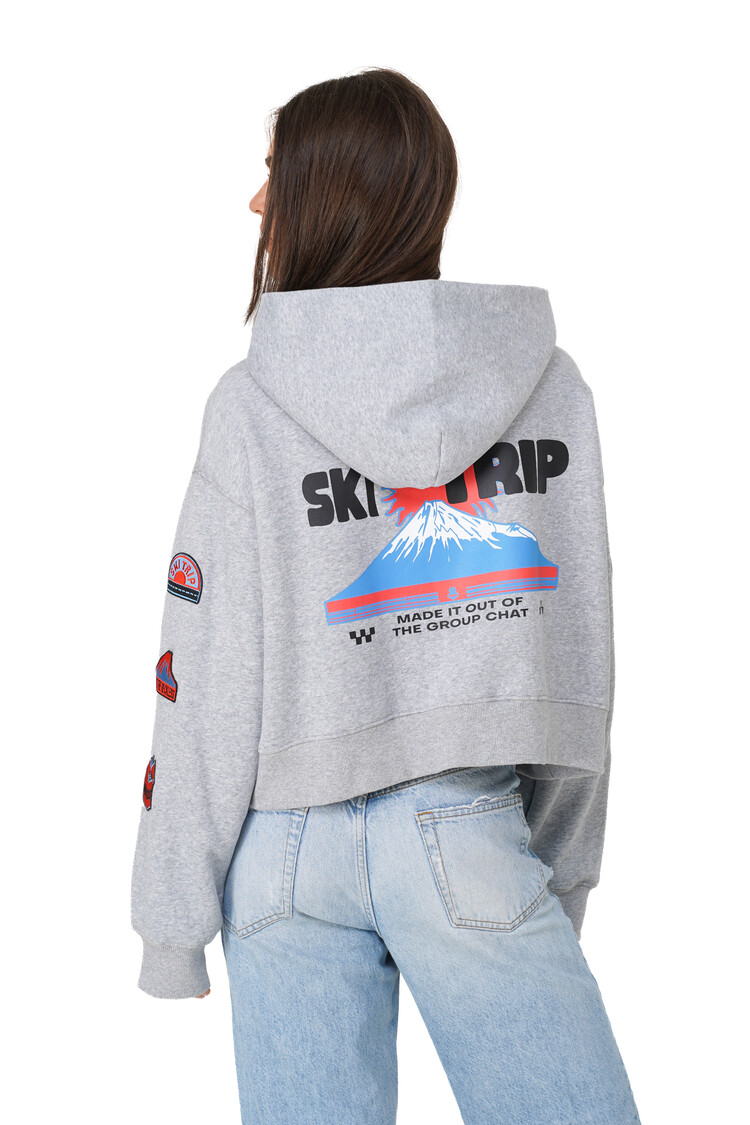 Notice the reckless WOMEN'S SKI TRIP CROPPED HOODIE