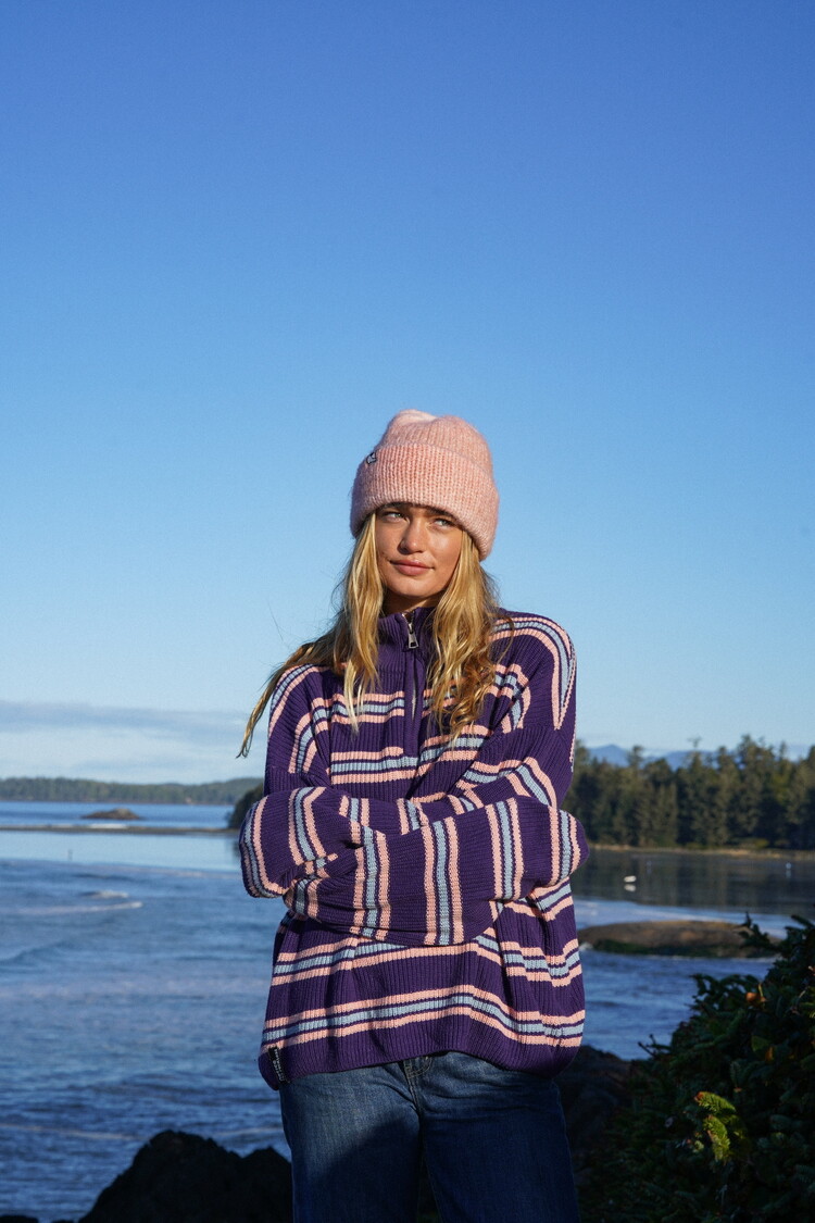 Notice the reckless WOMEN'S ARCTIC DAWN HALF ZIP SWEATER