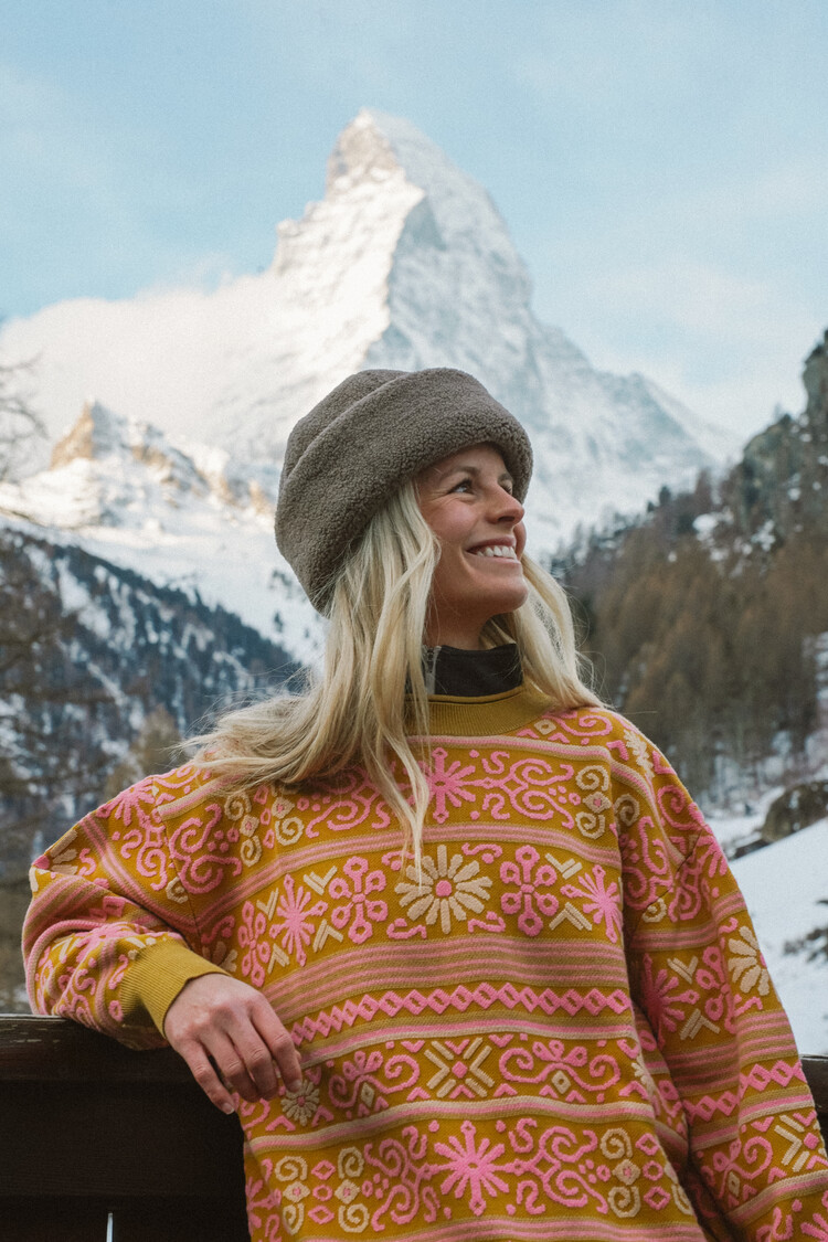 Notice the reckless FEMMES NORDIC FLORA TEXTURED SWEATER