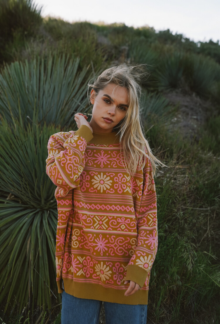 Notice the reckless FEMMES NORDIC FLORA TEXTURED SWEATER