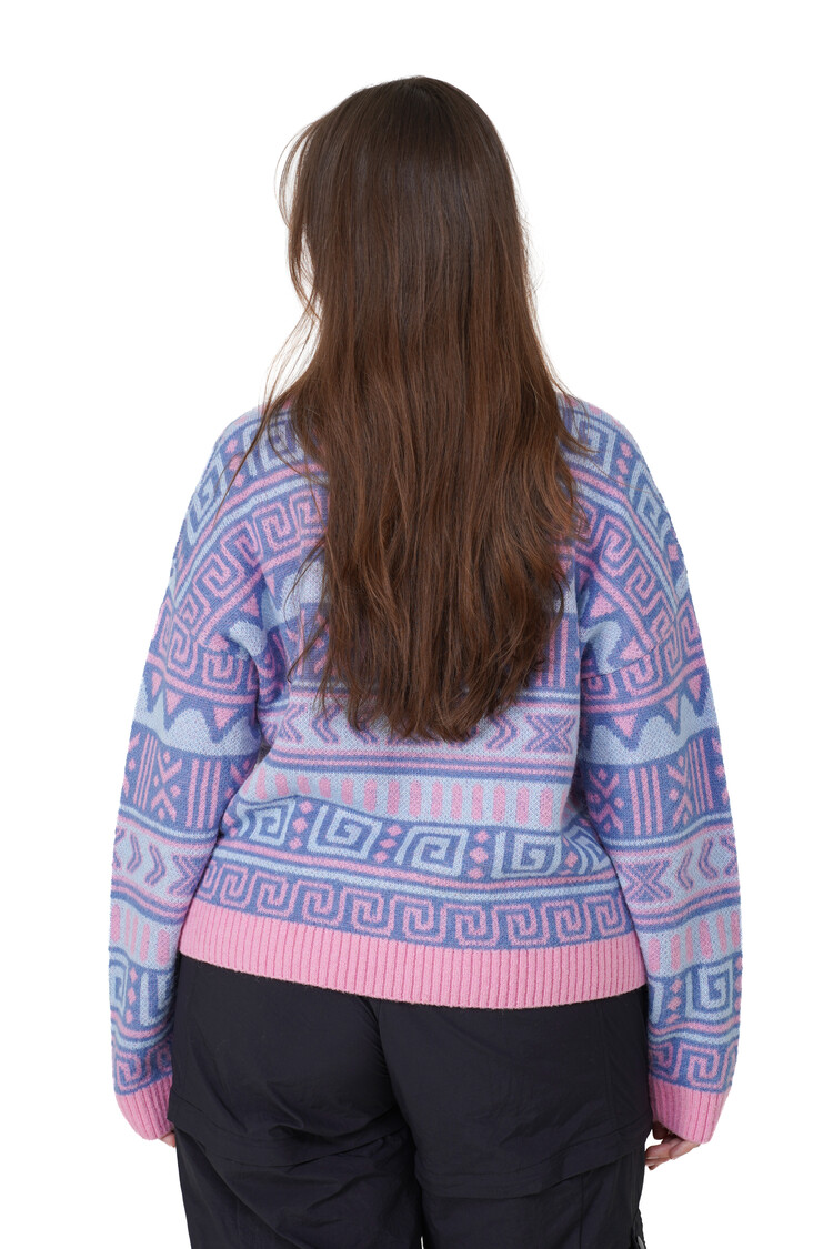 Notice the reckless FEMMES ASTRAL SHORT SWEATER