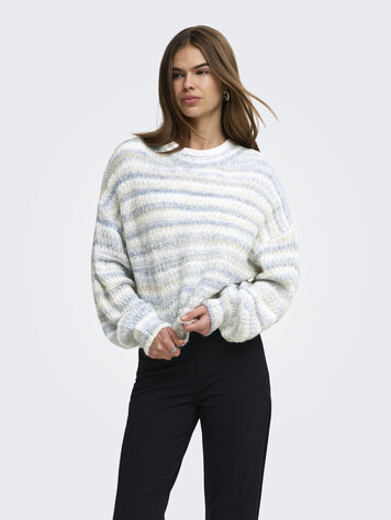 Only WOMEN'S GOLA LS SHORT LOOSE O-NECK PULLOVER CLOUD DANCER