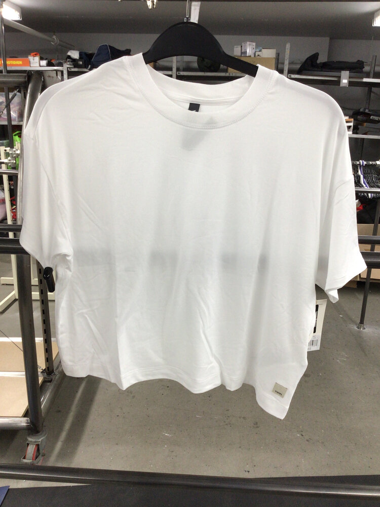 Vuori WOMEN'S ENERGY TEE