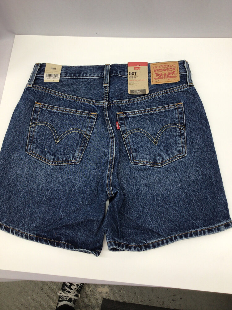 Levis FEMMES MID THIGH DENIM SHORTS PLEASED TO MEET YOU