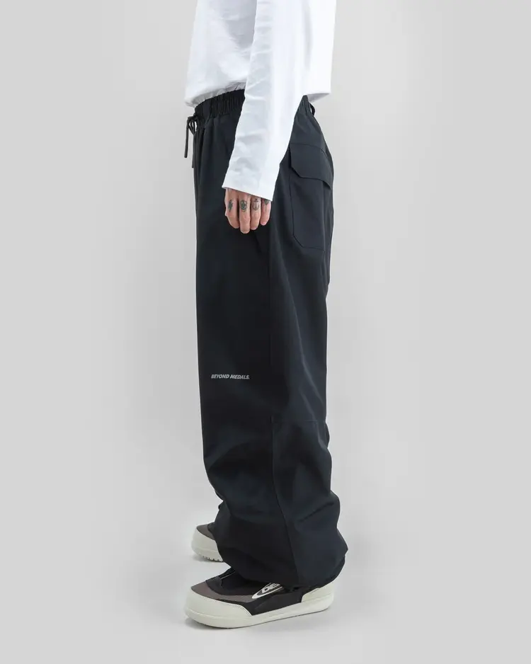Beyond Medals HOMMES PARK 2L PANTS