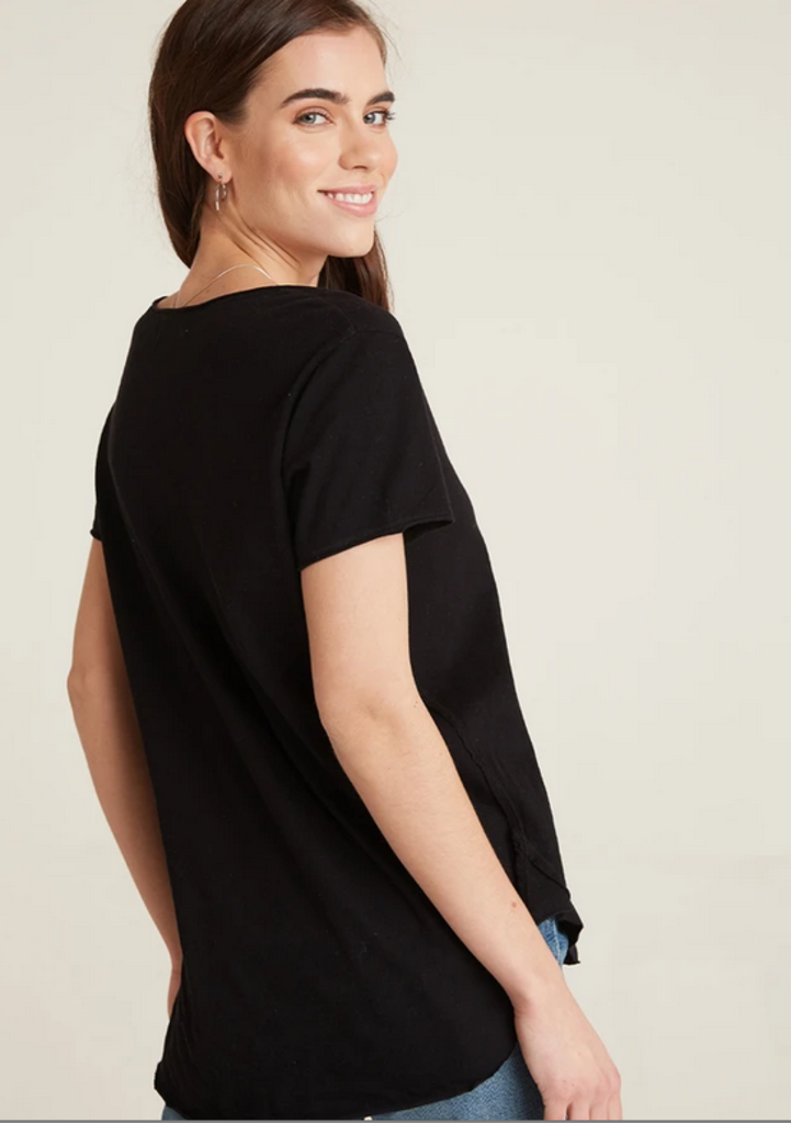 BELLA DAHL RAW EDGE V-NECK TEE