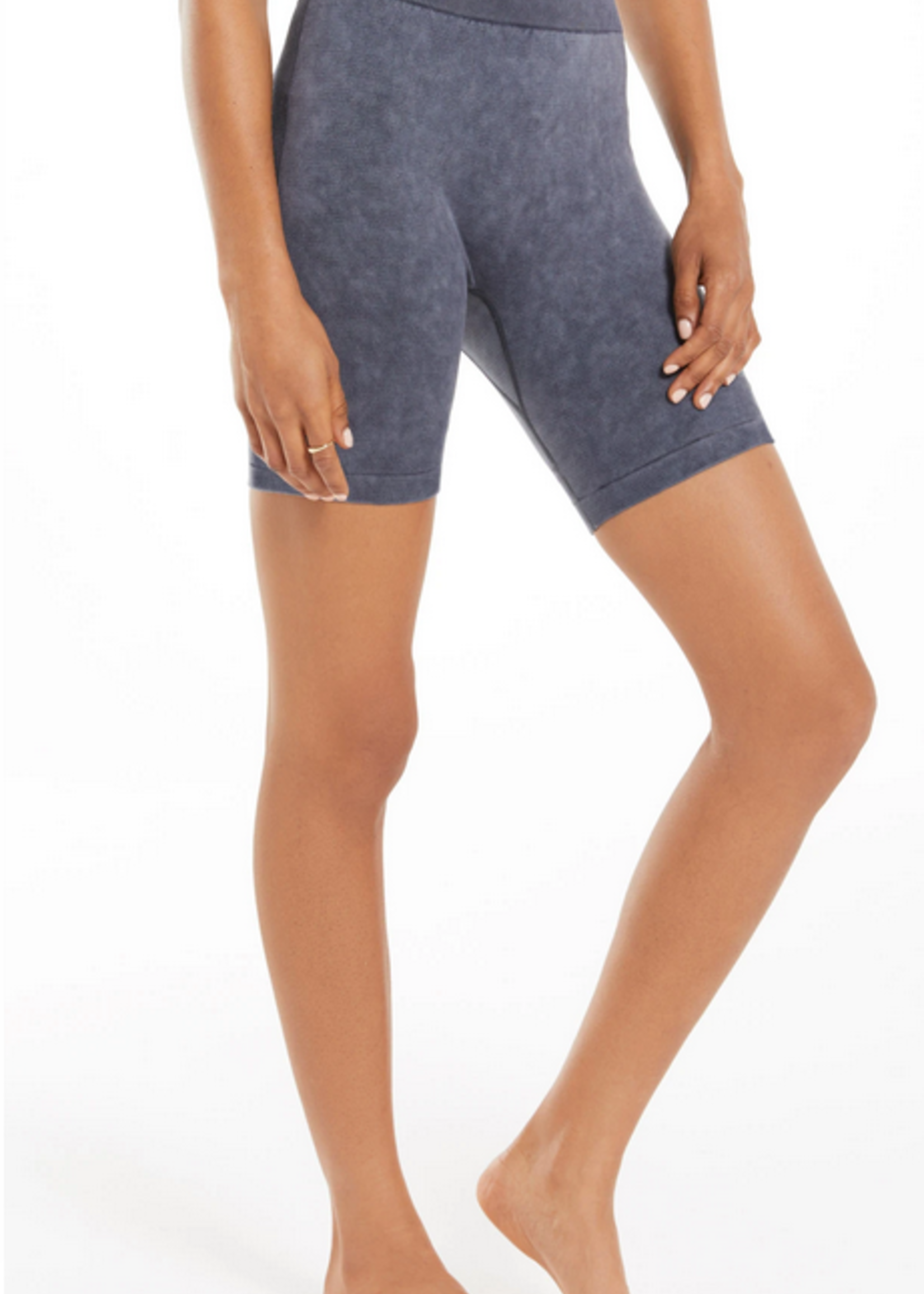 Z SUPPLY DANCE IT OUT SEAMLESS SHORT