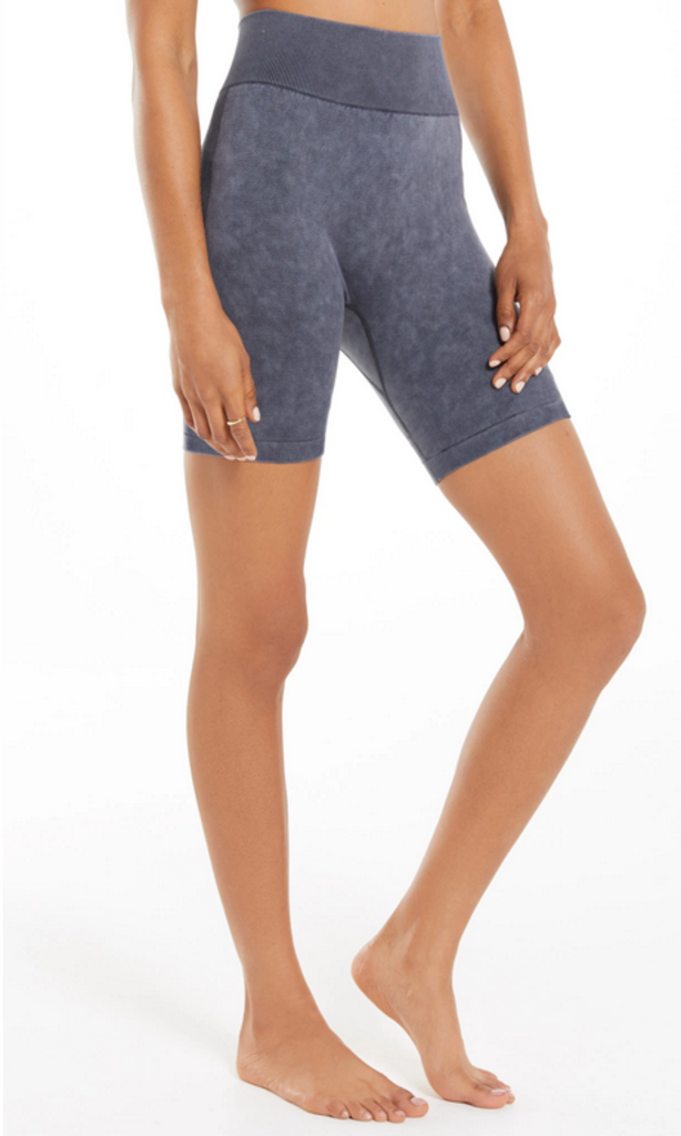 Z SUPPLY DANCE IT OUT SEAMLESS SHORT