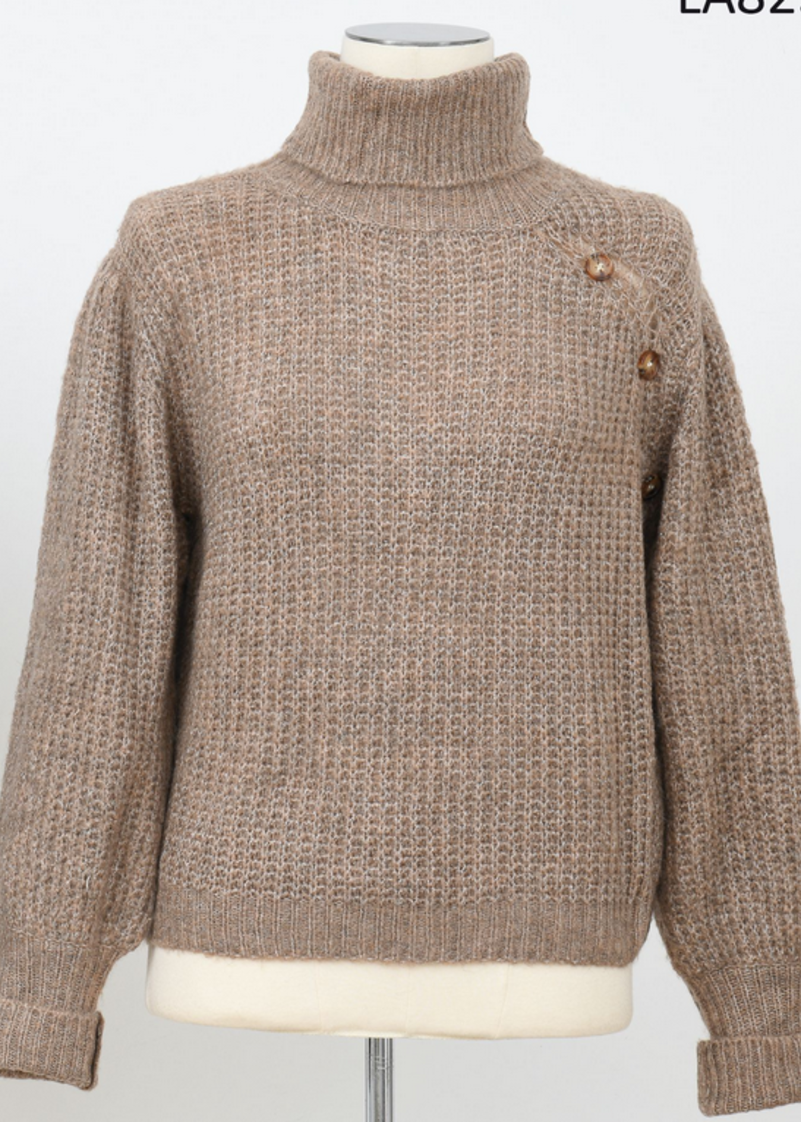 MOLLY BRACKEN TURTLENECK SWEATER W/SHOULDER BUTTONS