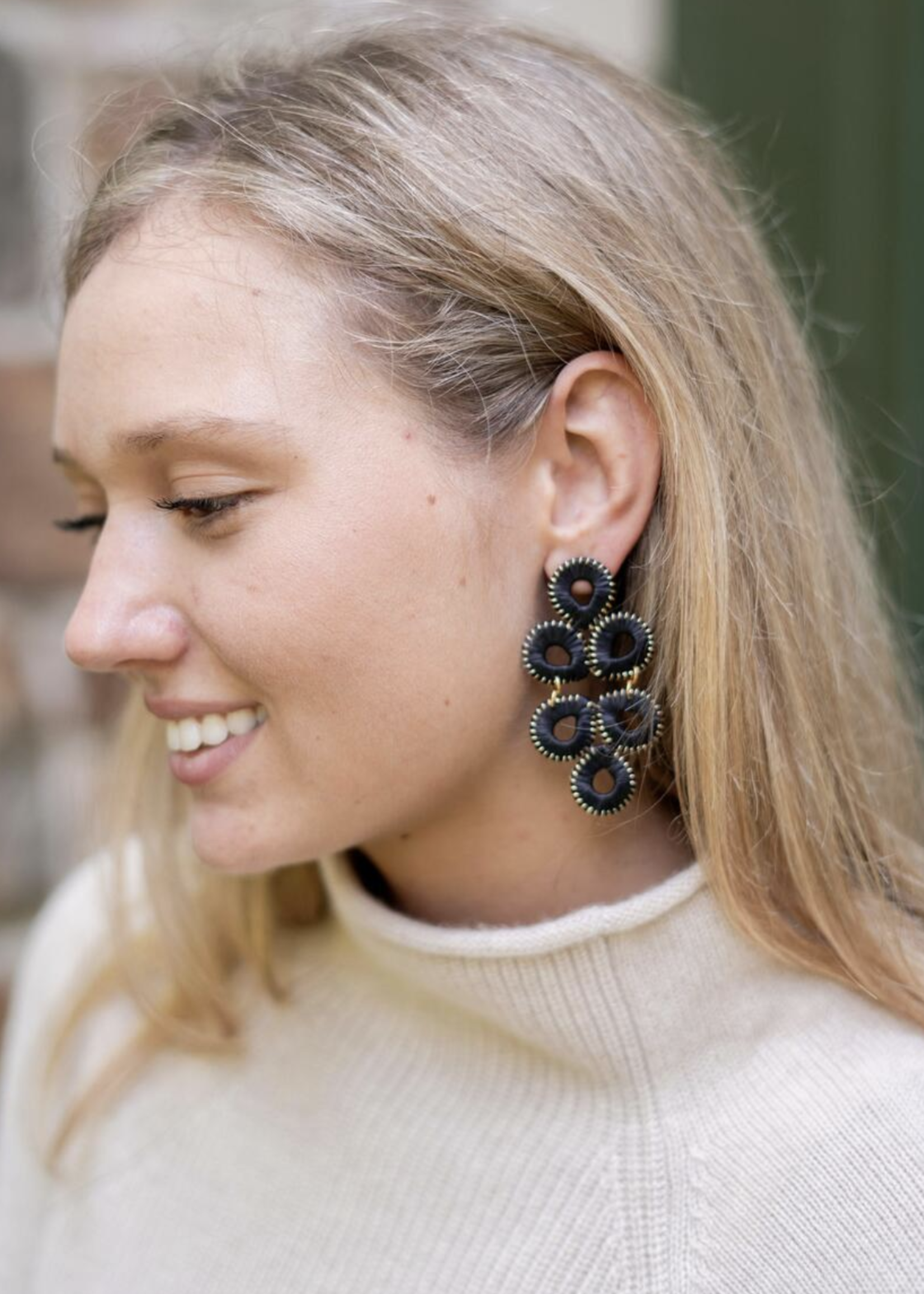 GINGER STRAW EARRING