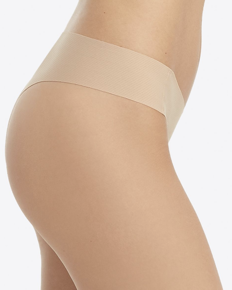 SPANX UNDERSTATEMENTS THONG