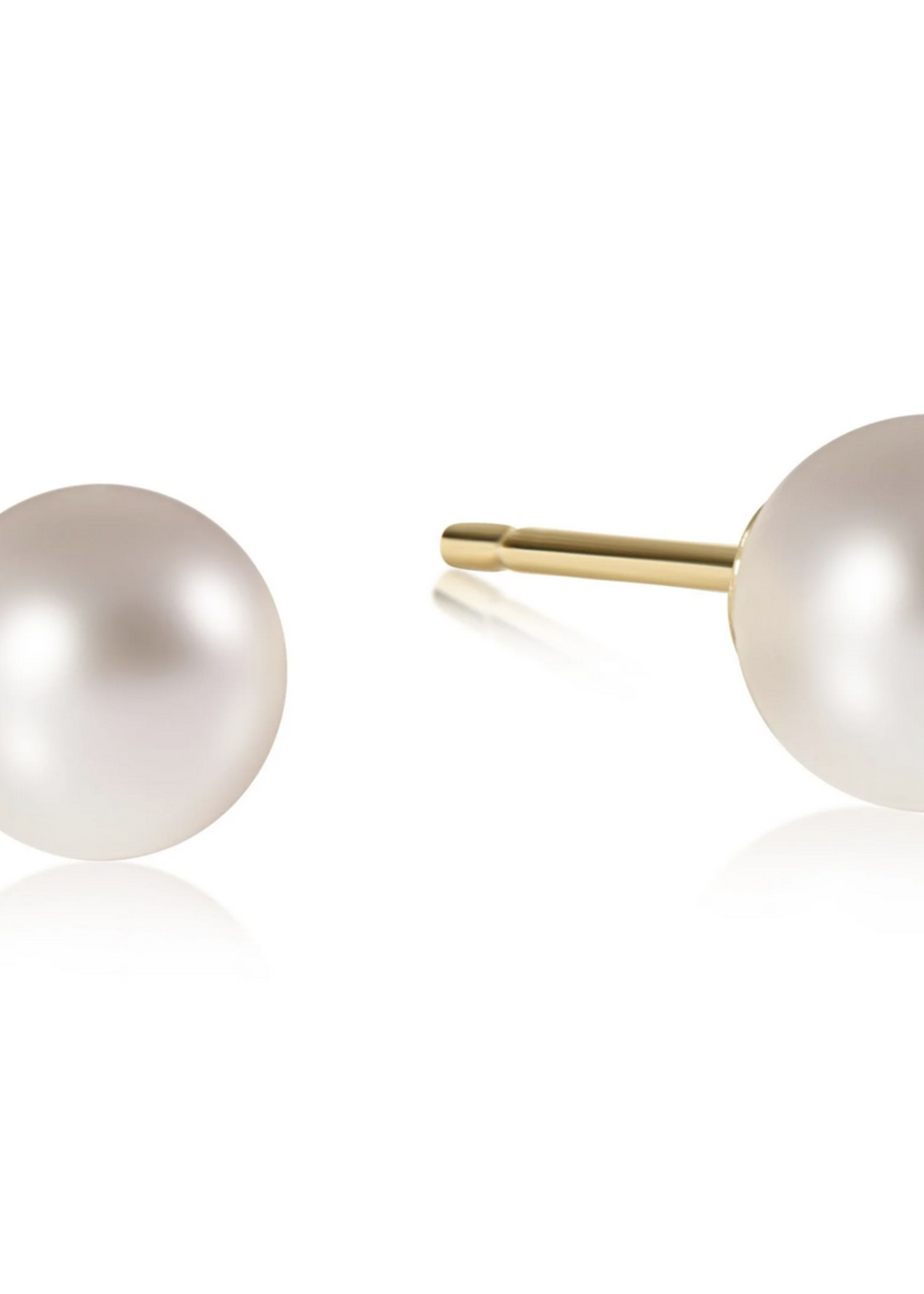 CLASSIC 8MM BALL STUD PEARL