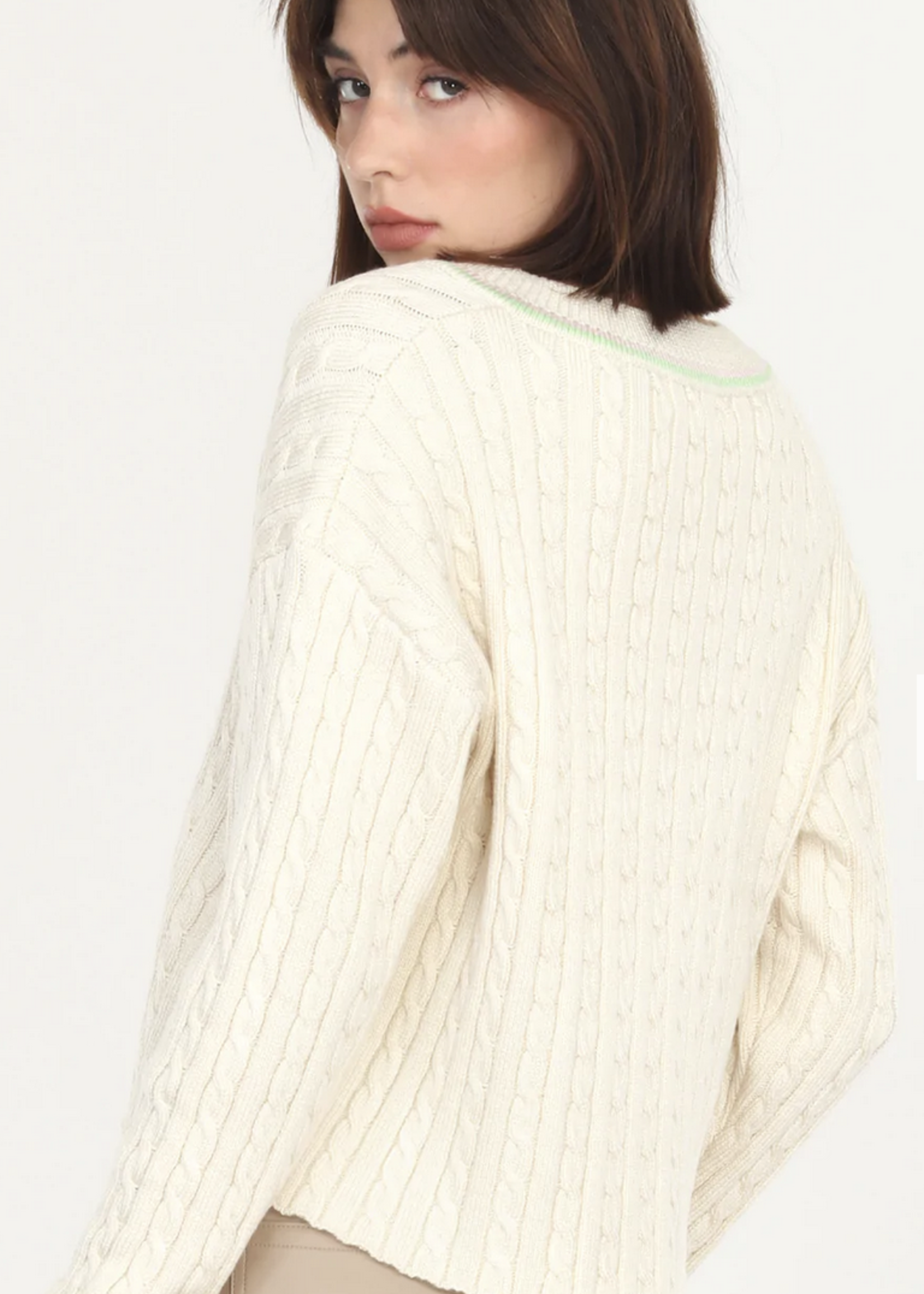MARLY V-NECK CABLE KNIT SWEATER