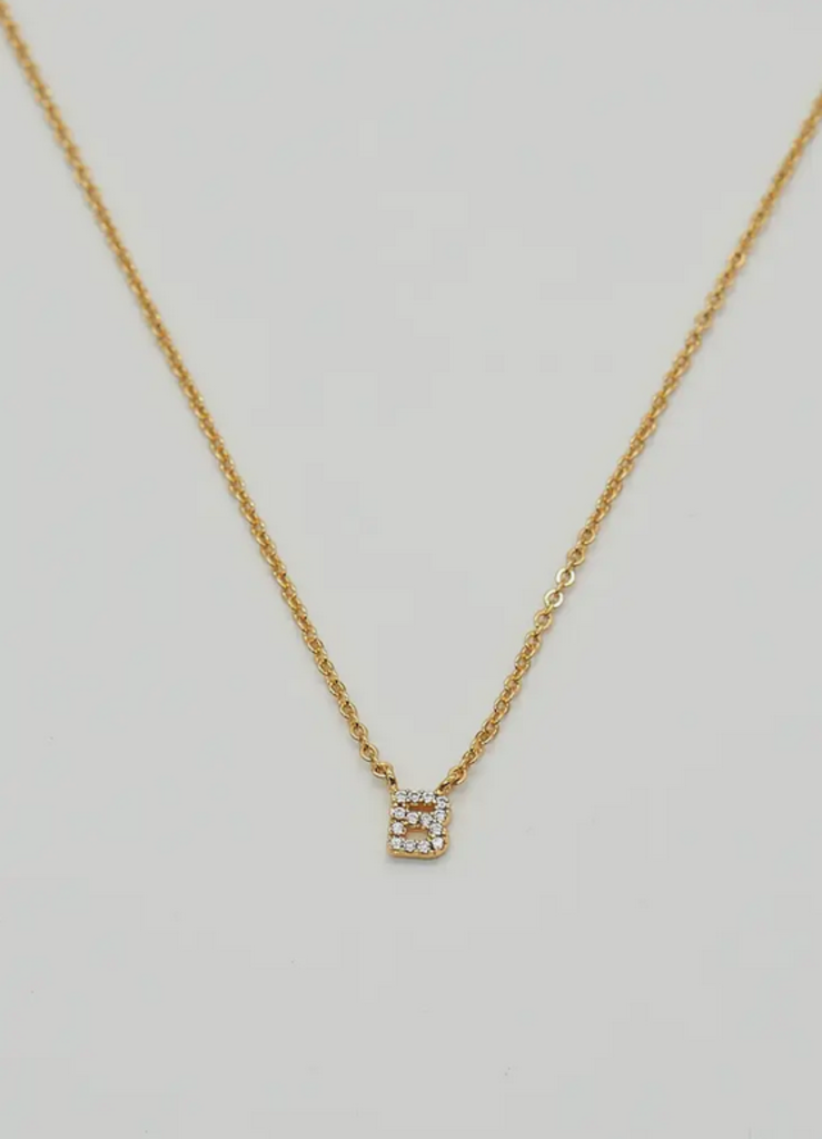 BRENDA GRANDS JEWELRY SHINY INITIAL NECKLACE