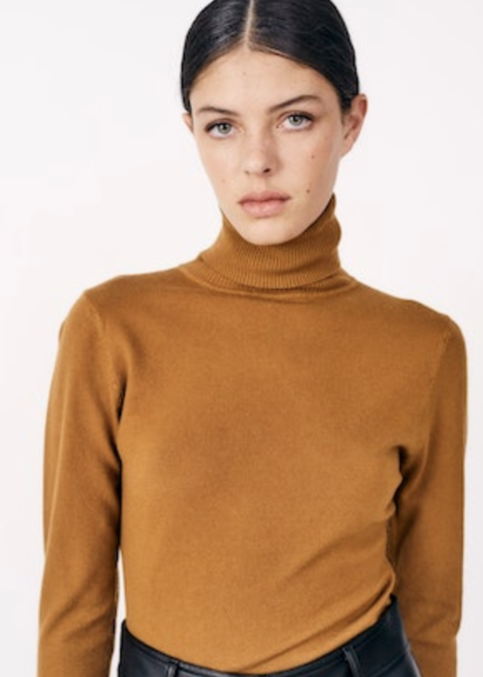 DÈLUC SILENE SWEATER