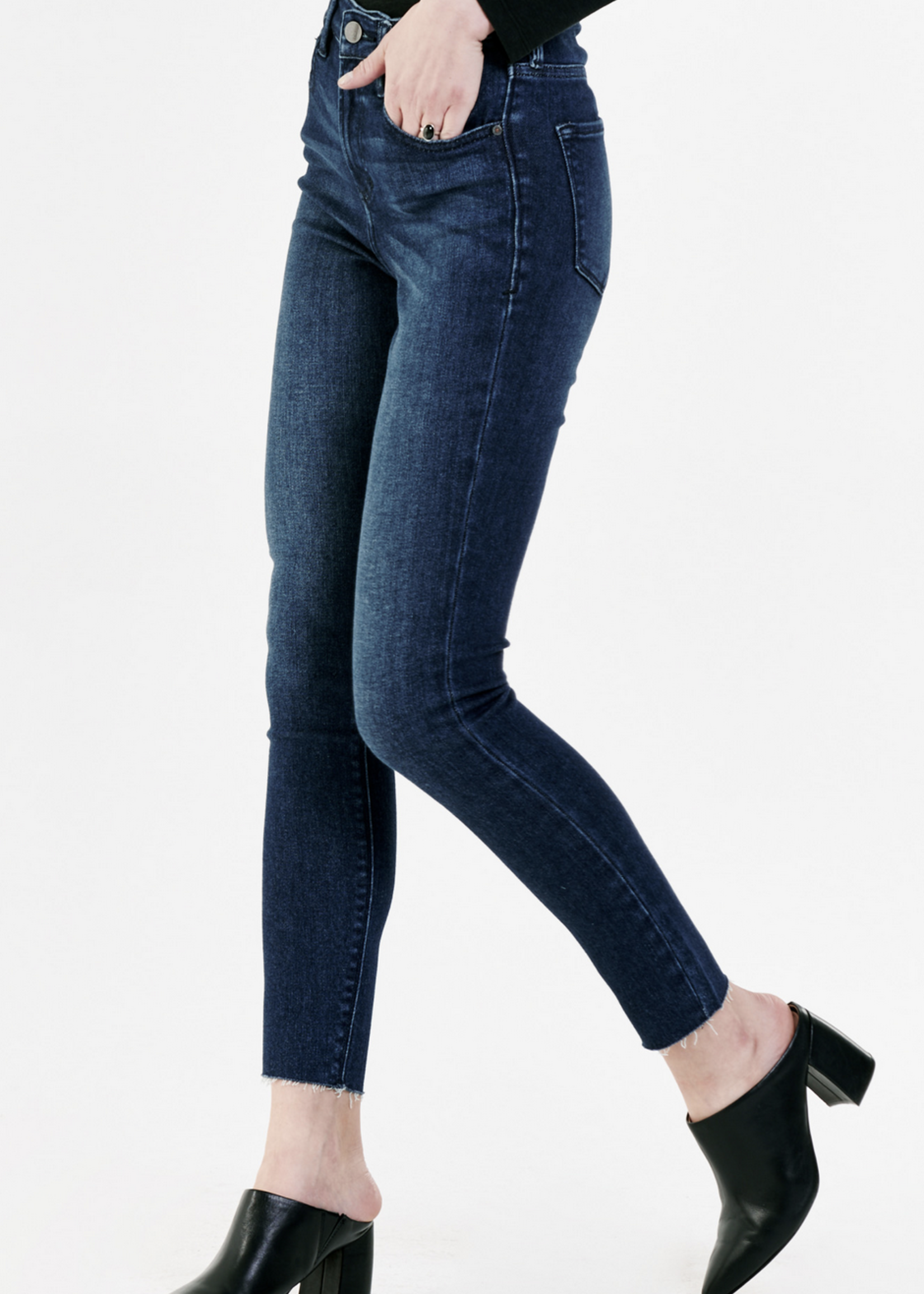 DEAR JOHN OLIVIA SUPER HIGH RISE ANKLE SKINNY JEANS