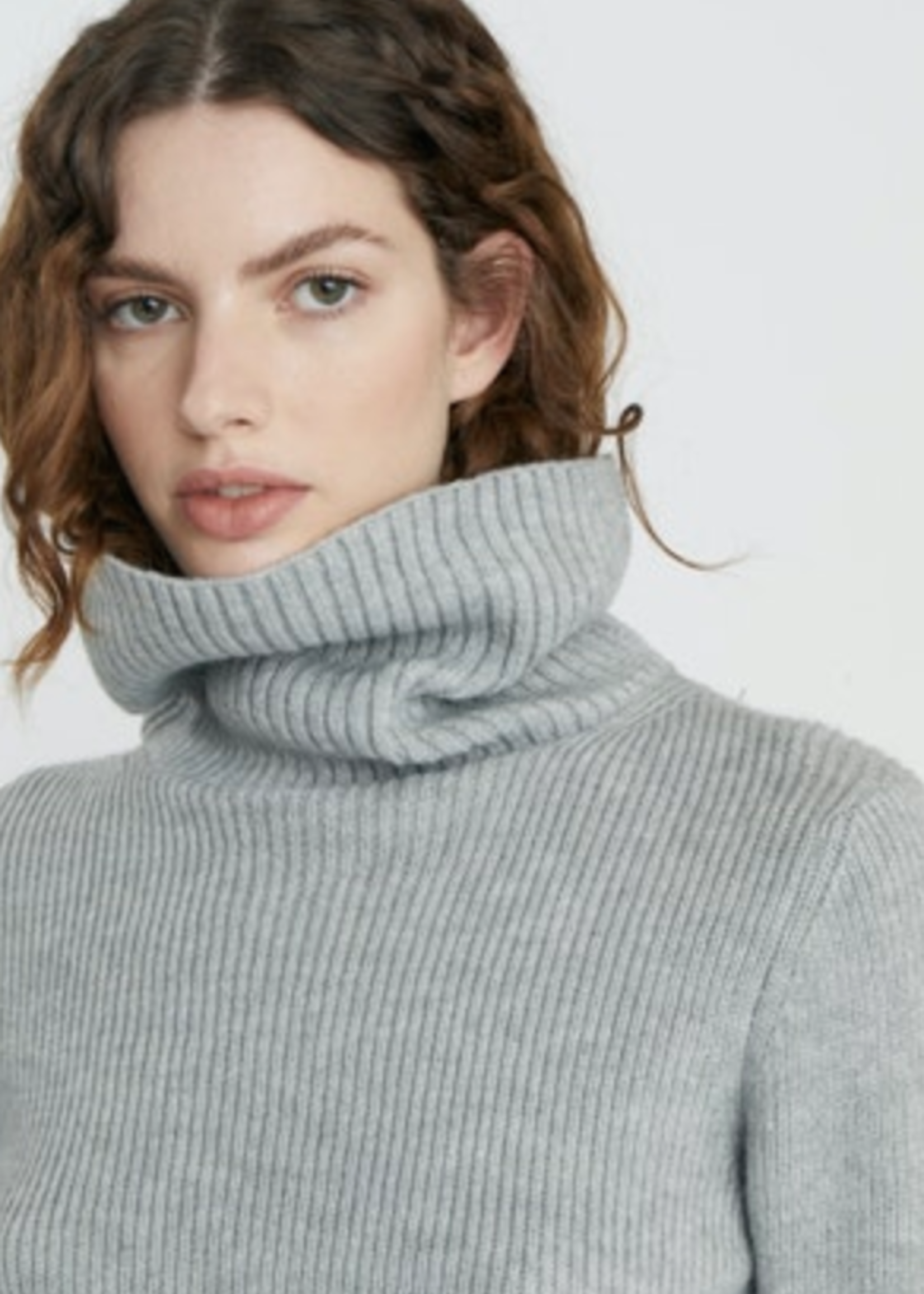 DÈLUC DONNA SWEATER