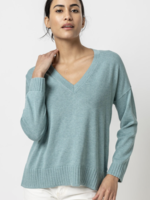 EASY BACK SEAM V-NECK SWEATER