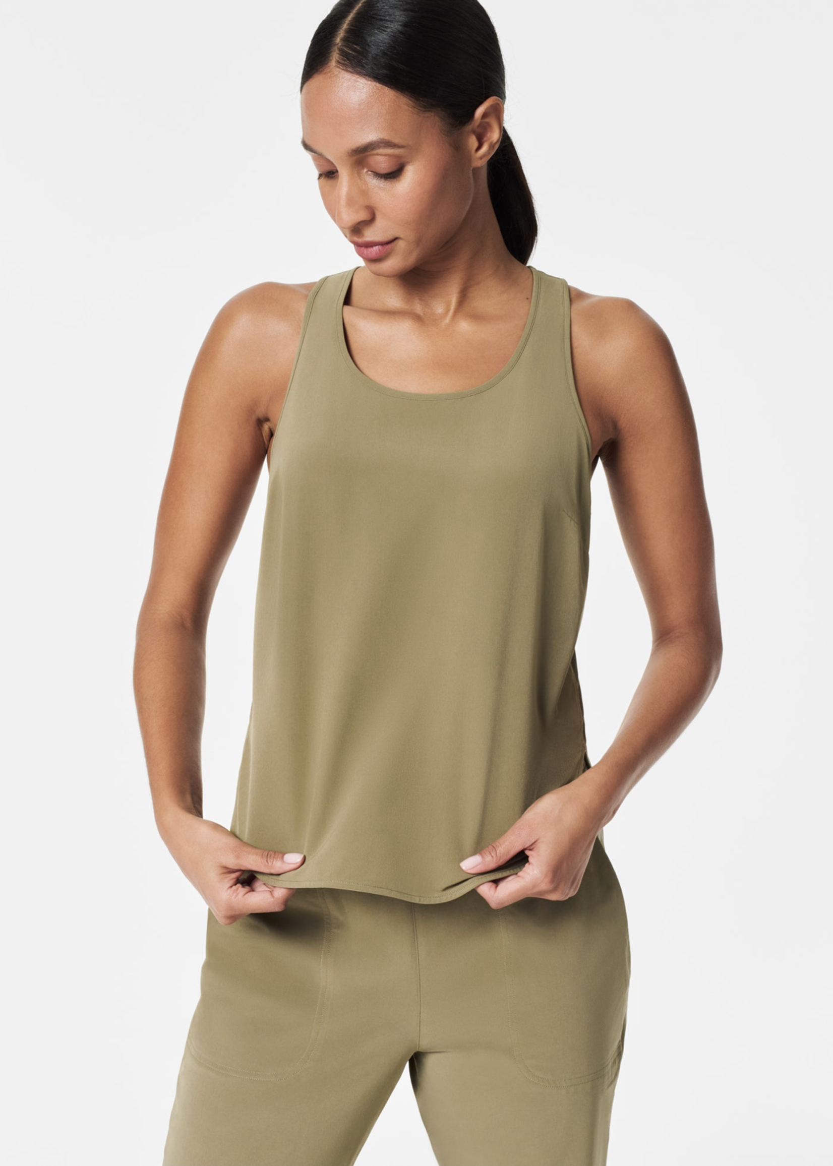 SPANX CASUAL FRIDAYS CURVED HEM TANK TOP - Beaufort
