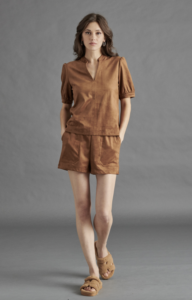 STEVE MADDEN FAUX SUEDE THE RECORD SHORT