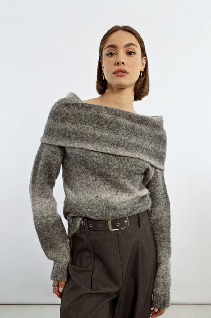 MOLLY BRACKEN OFF THE SHOULDER KNITTED SWEATER