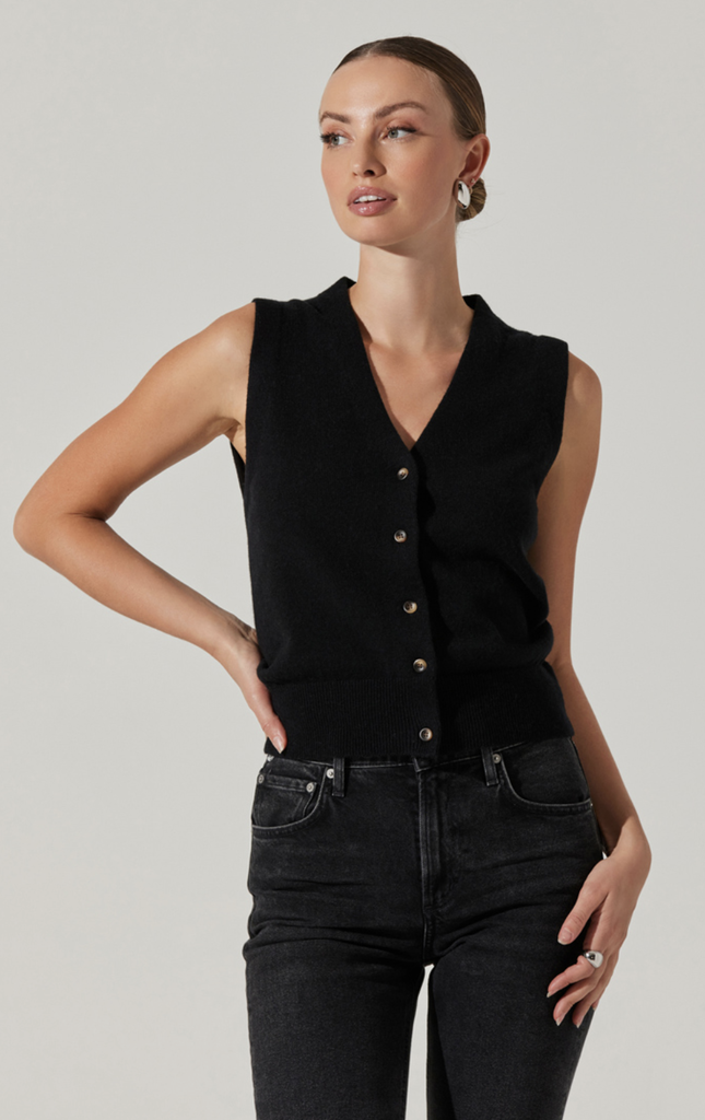 ASTR THE LABEL EIRA SWEATER VEST