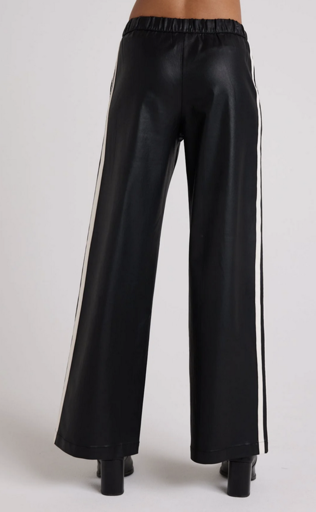 BELLA DAHL COATED FAUX LEATHER WIDE LEG PANT