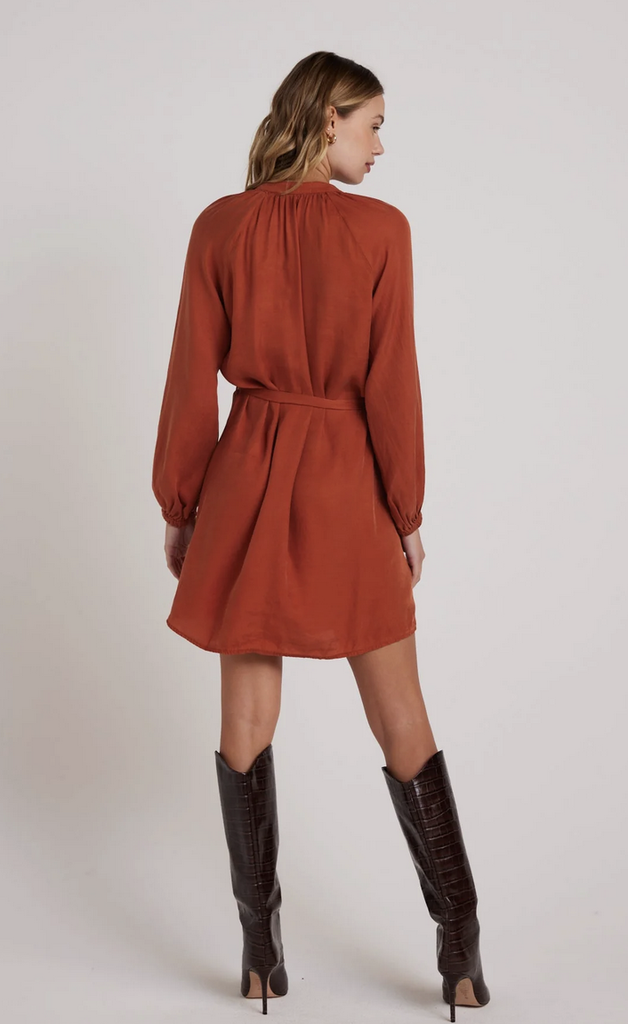 BELLA DAHL BELTED RAGLAN MINI DRESS