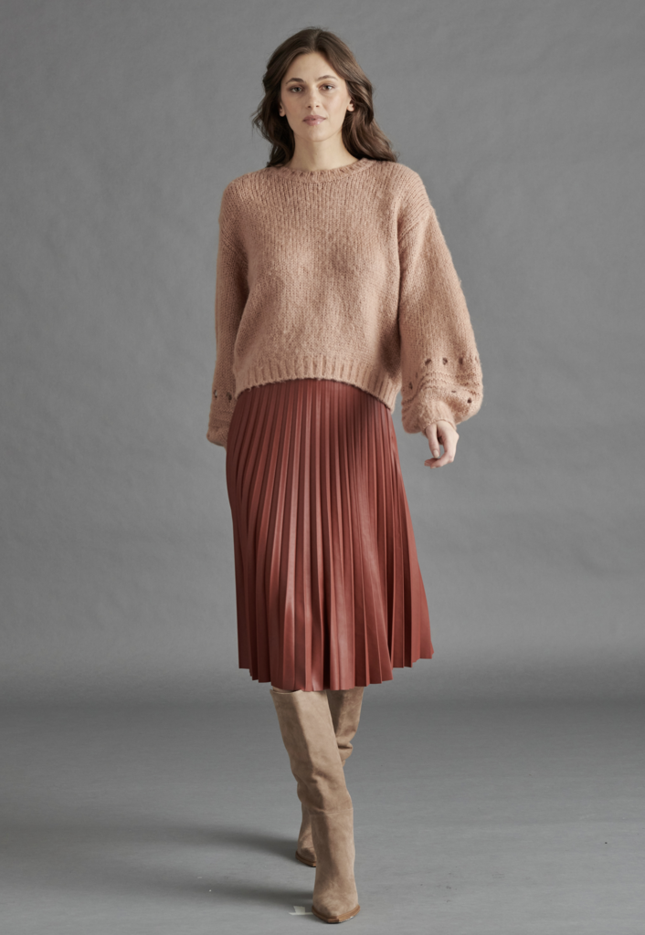 STEVE MADDEN LUCIE SWEATER
