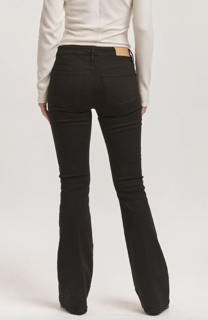 DEAR JOHN JAXTYN BOOTCUT FIT MID RISE JEANS