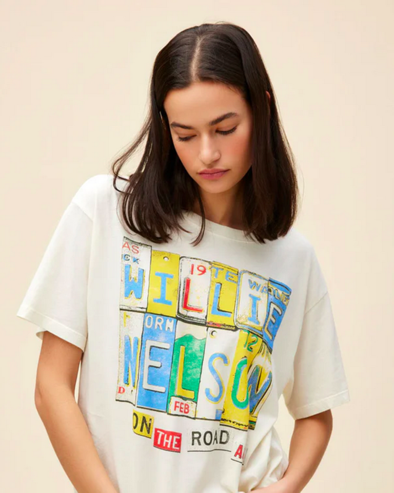 WILLIE NELSON ON THE ROAD AGAIN BOYFRIEND TEE