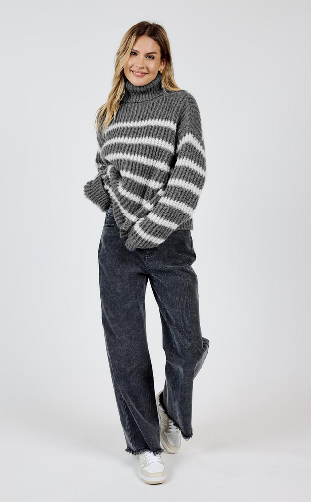 Sadie & Sage AKI TURTLE NECK STRIPED SWEATER