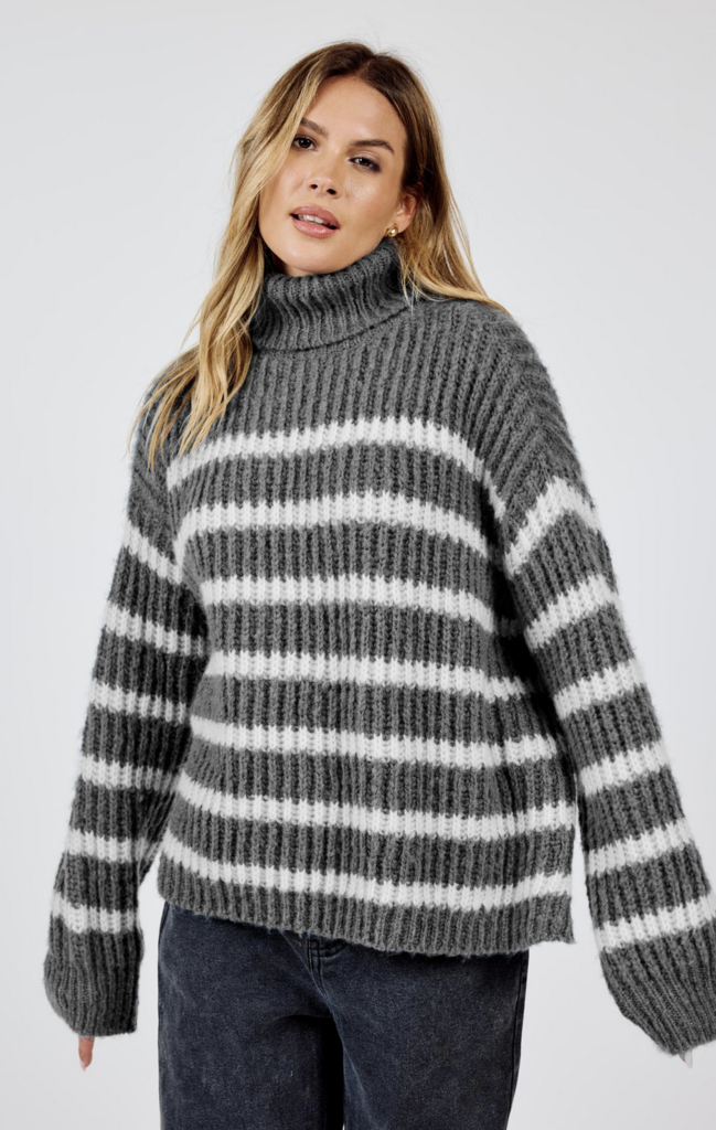 Sadie & Sage AKI TURTLE NECK STRIPED SWEATER
