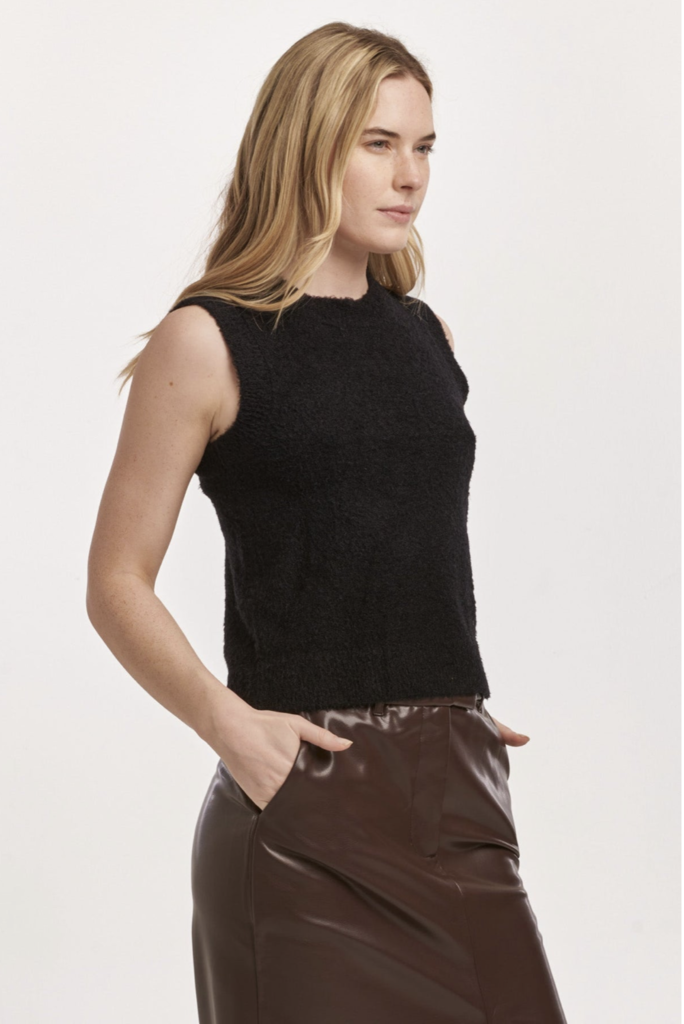 DEAR JOHN JEN MID NECK SLEEVELESS FITTED SWEATER