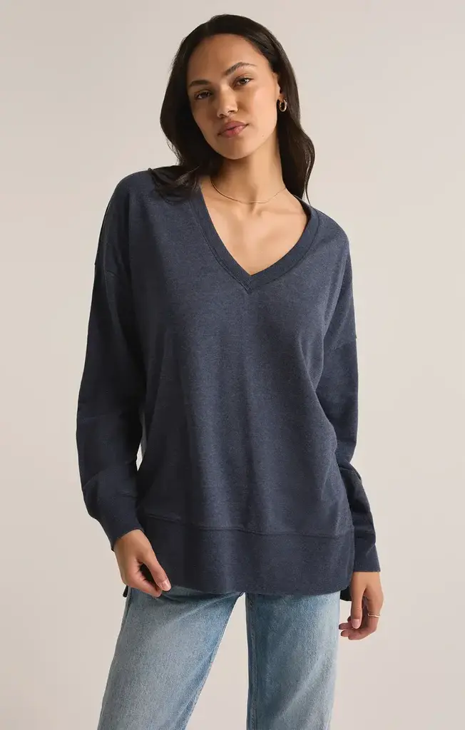 Z SUPPLY MODERN V-NECK WEEKENDER