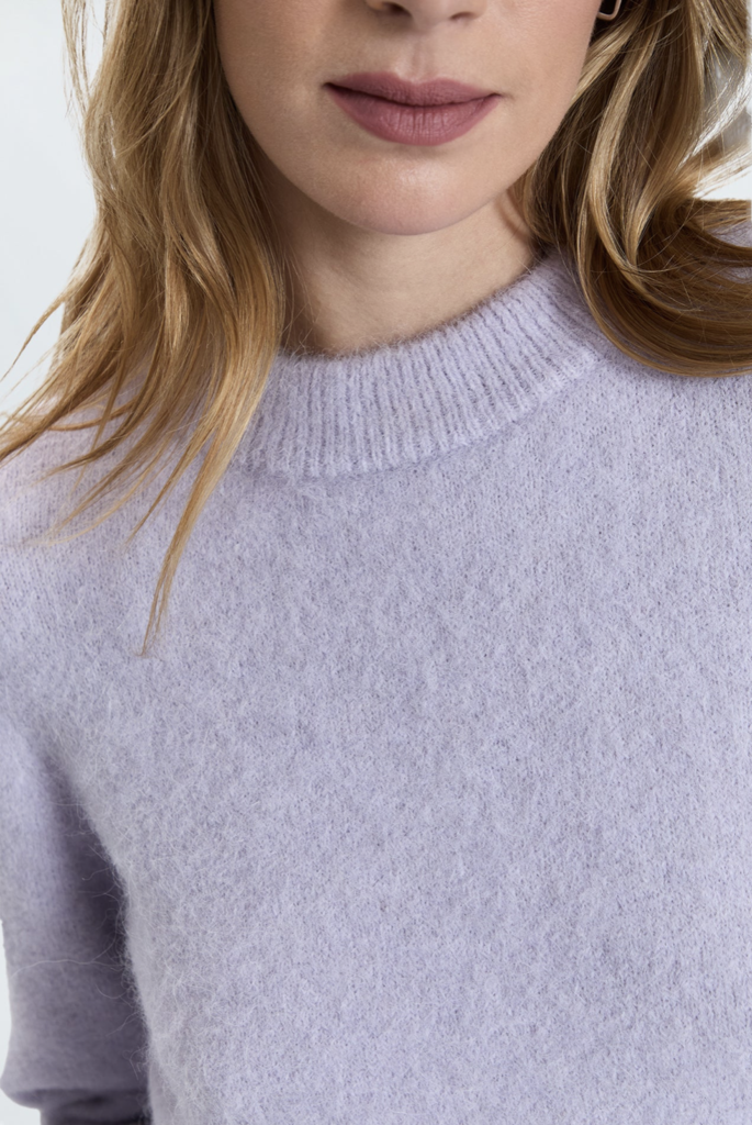 PISTOLA SARA SHRUNKEN CREWNECK