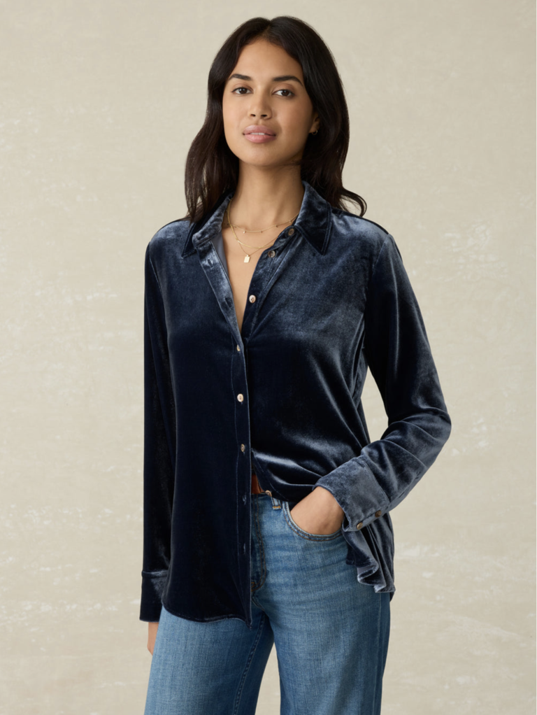 FAHERTY STRETCH SILK VELVET GENEVIEVE SHIRT