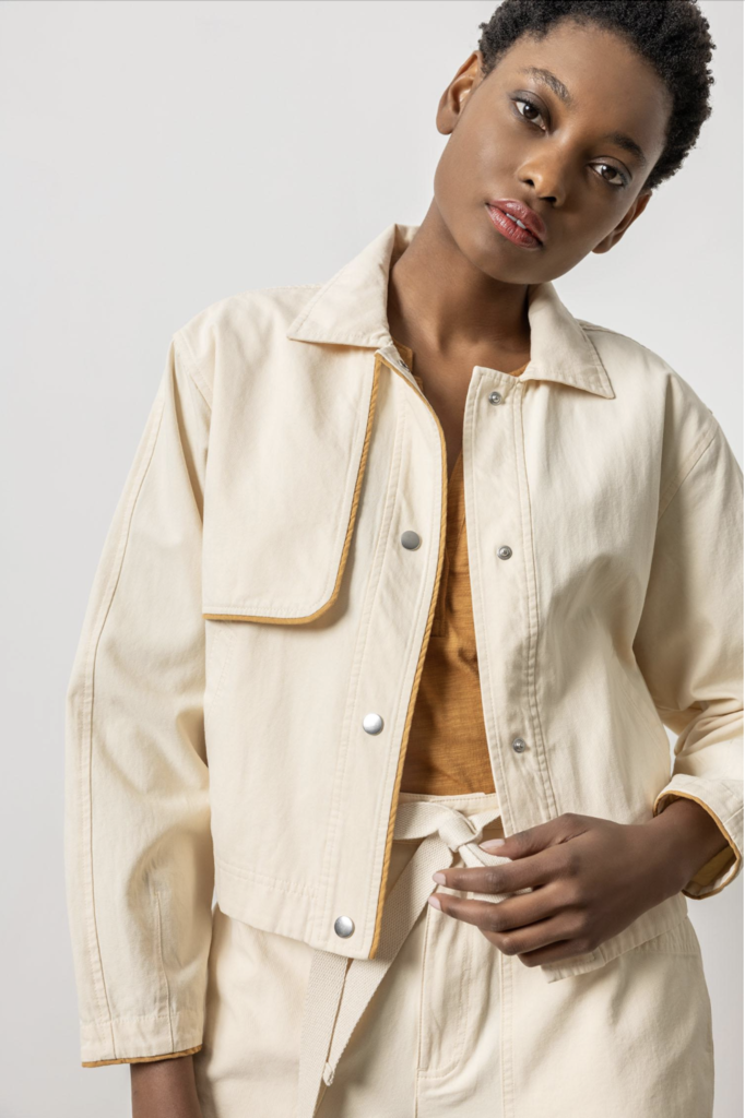 CONTRAST TRIM JACKET