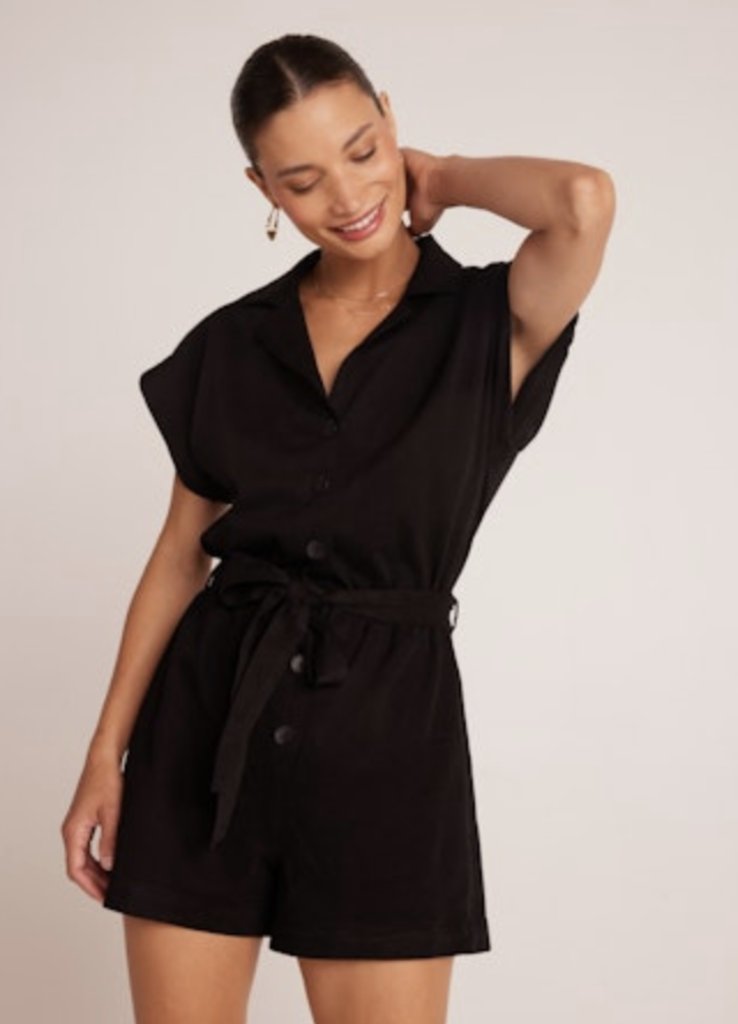 BELLA DAHL BROOKE NOTCHED COLLAR ROMPER